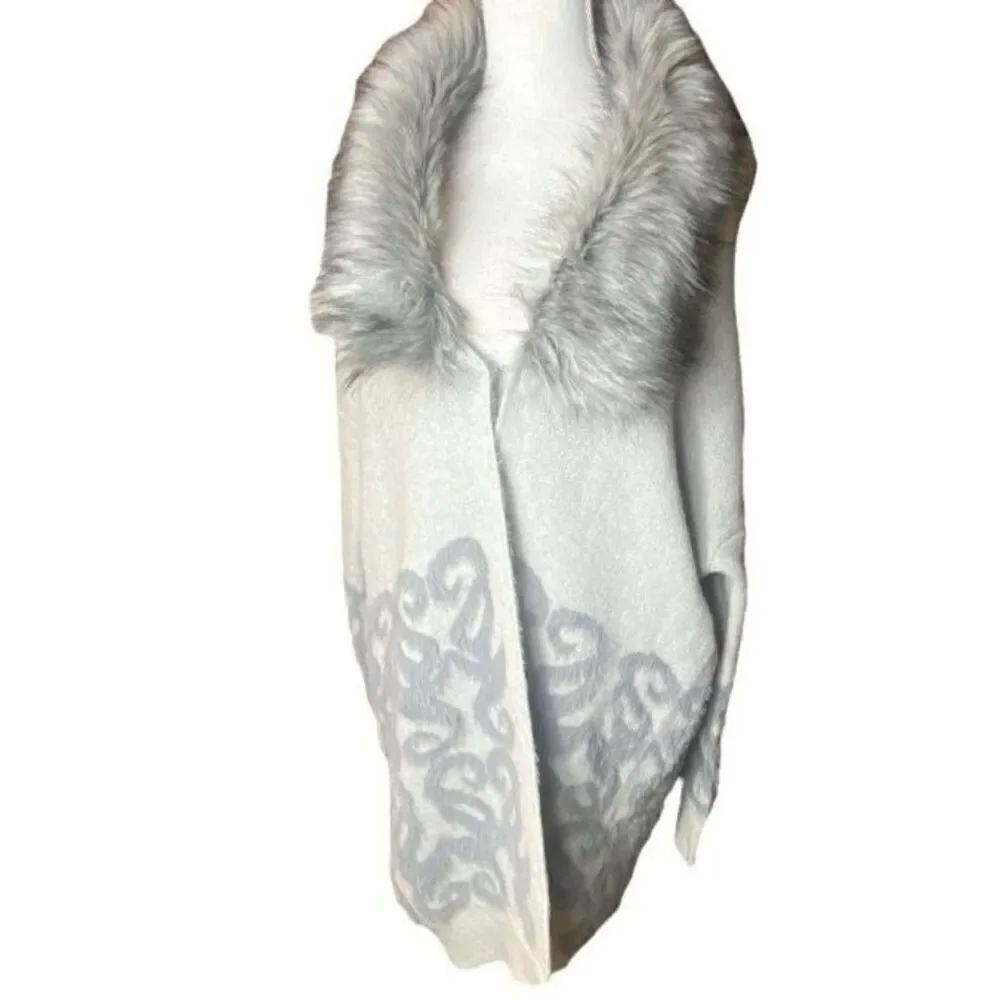 Oliver.O Womens Gray Open Front Faux Fur Collar Cardigan Sweater Size Medium NWT